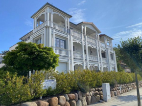 Villa Annika - Ferienwohnung 10 mit Westbalkon
